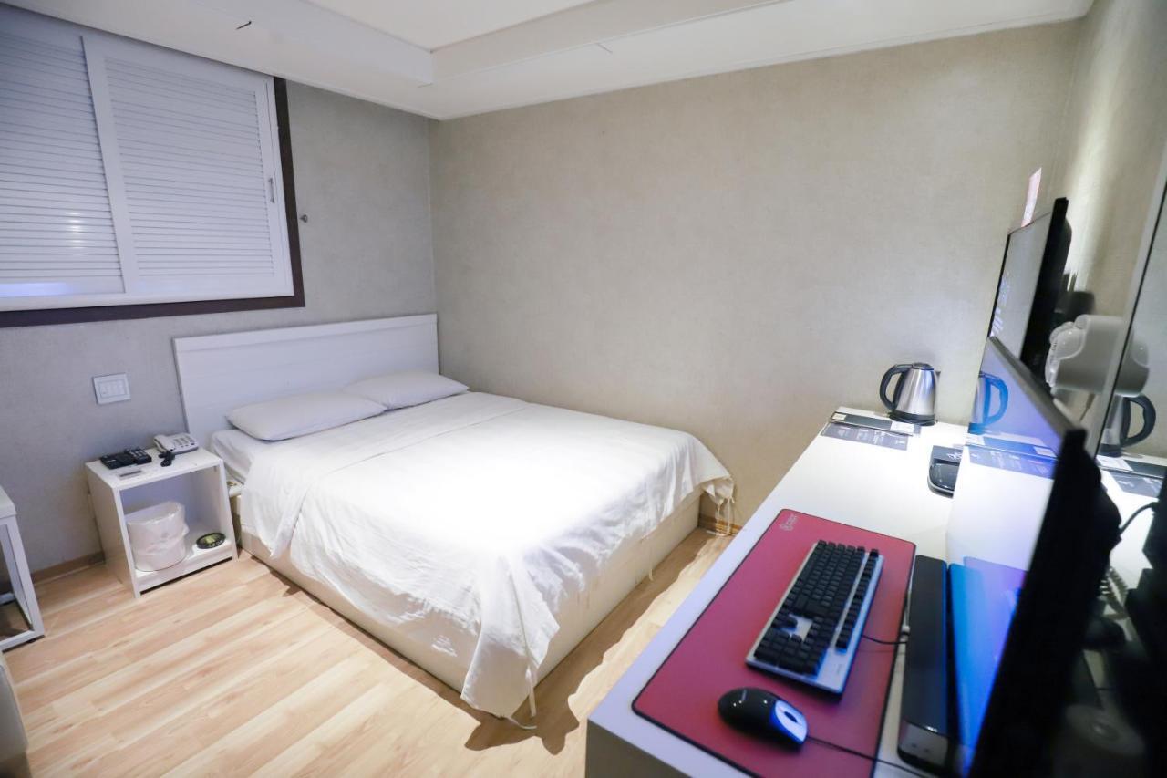 Hotel Zio Suwon Extérieur photo